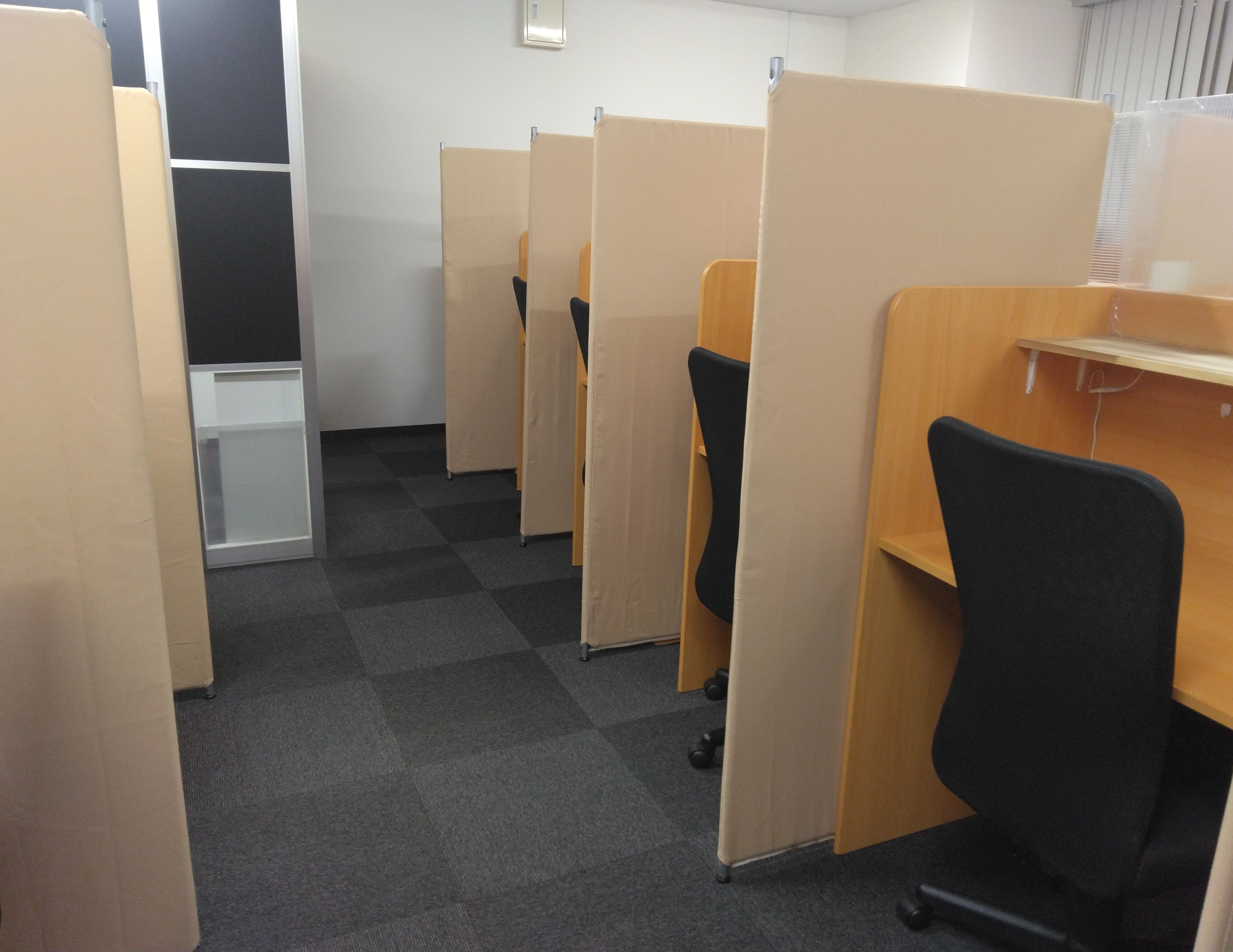 北越谷校の施設案内②自習室１