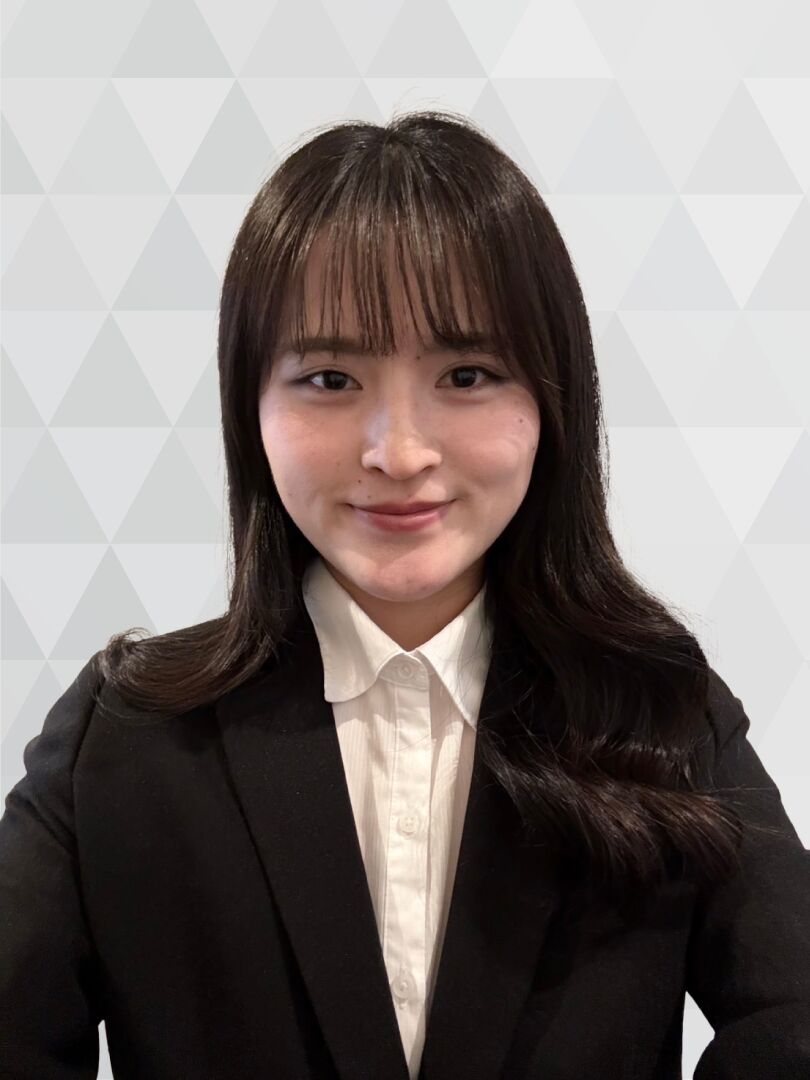 アヤカ先生