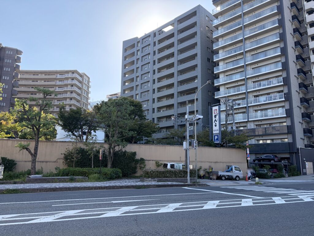 がんこ 宝塚苑の外観と看板